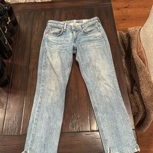 Rag & Bone “Dre” Size 24 low waist boyfriend jeans.